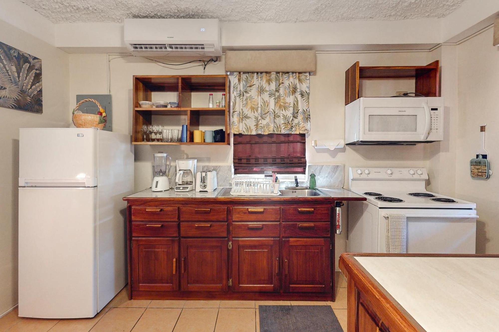 Hummingbird Home Suites San Pedro  Kamer foto